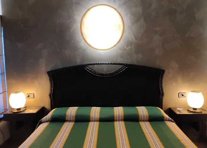 Гостевой дом Feel Airport 4*