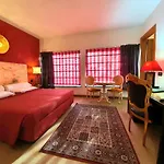 ゲストハウス Feel Airport