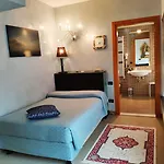 ゲストハウス Feel Airport