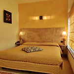 Feel Airport ゲストハウス 4*