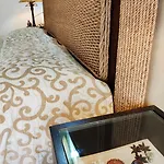 Feel Airport ゲストハウス 4*