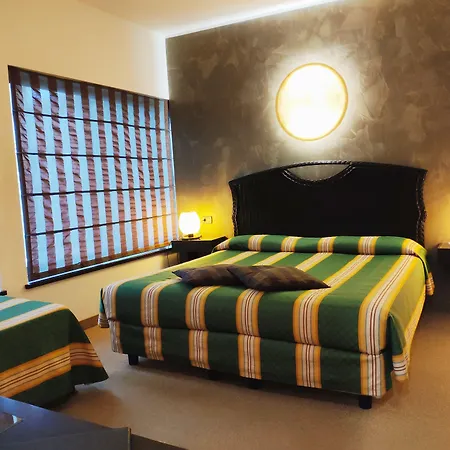 ゲストハウス Feel Airport