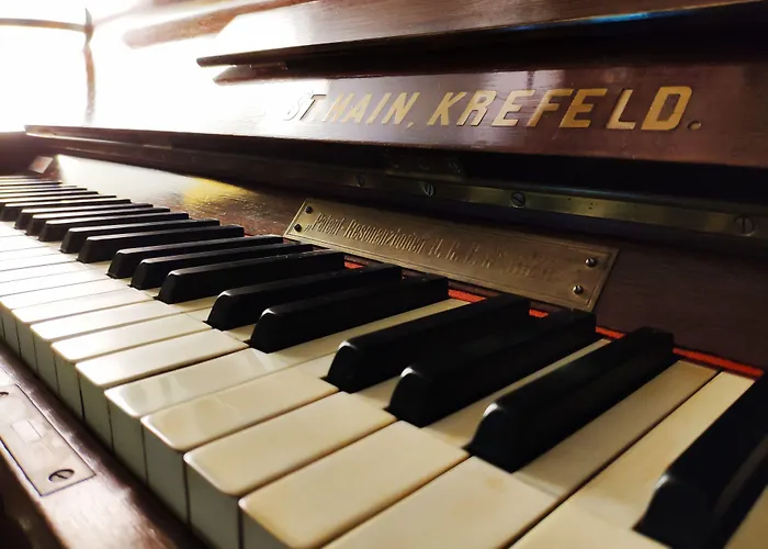 Casa de hóspedes Feel Airport