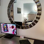 Feel Airport بيت ضيافة البندقية